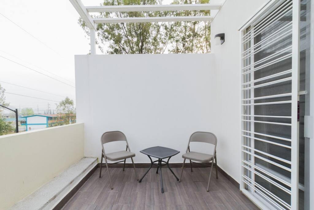 Casa Para Grupos Grandes Por El Iteso Γκουανταλαχάρα Εξωτερικό φωτογραφία