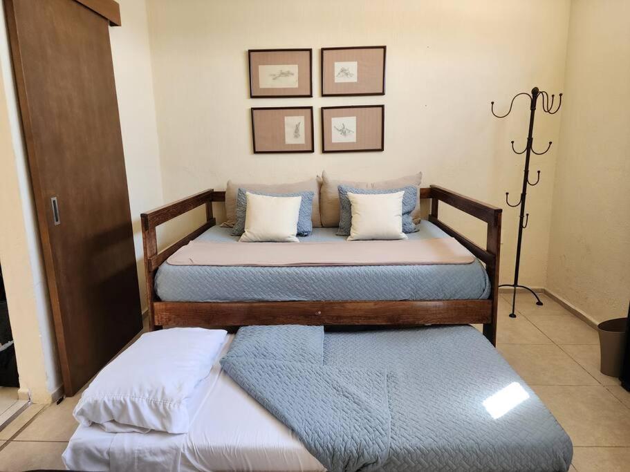 Casa Para Grupos Grandes Por El Iteso Γκουανταλαχάρα Εξωτερικό φωτογραφία